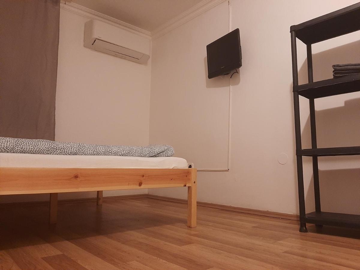 Appartement Apartman Vorosmarty à Budapest Extérieur photo