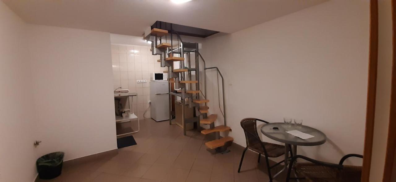 Appartement Apartman Vorosmarty à Budapest Extérieur photo